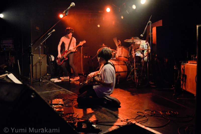 デッドバンビーズ