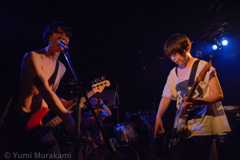 デッドバンビーズ